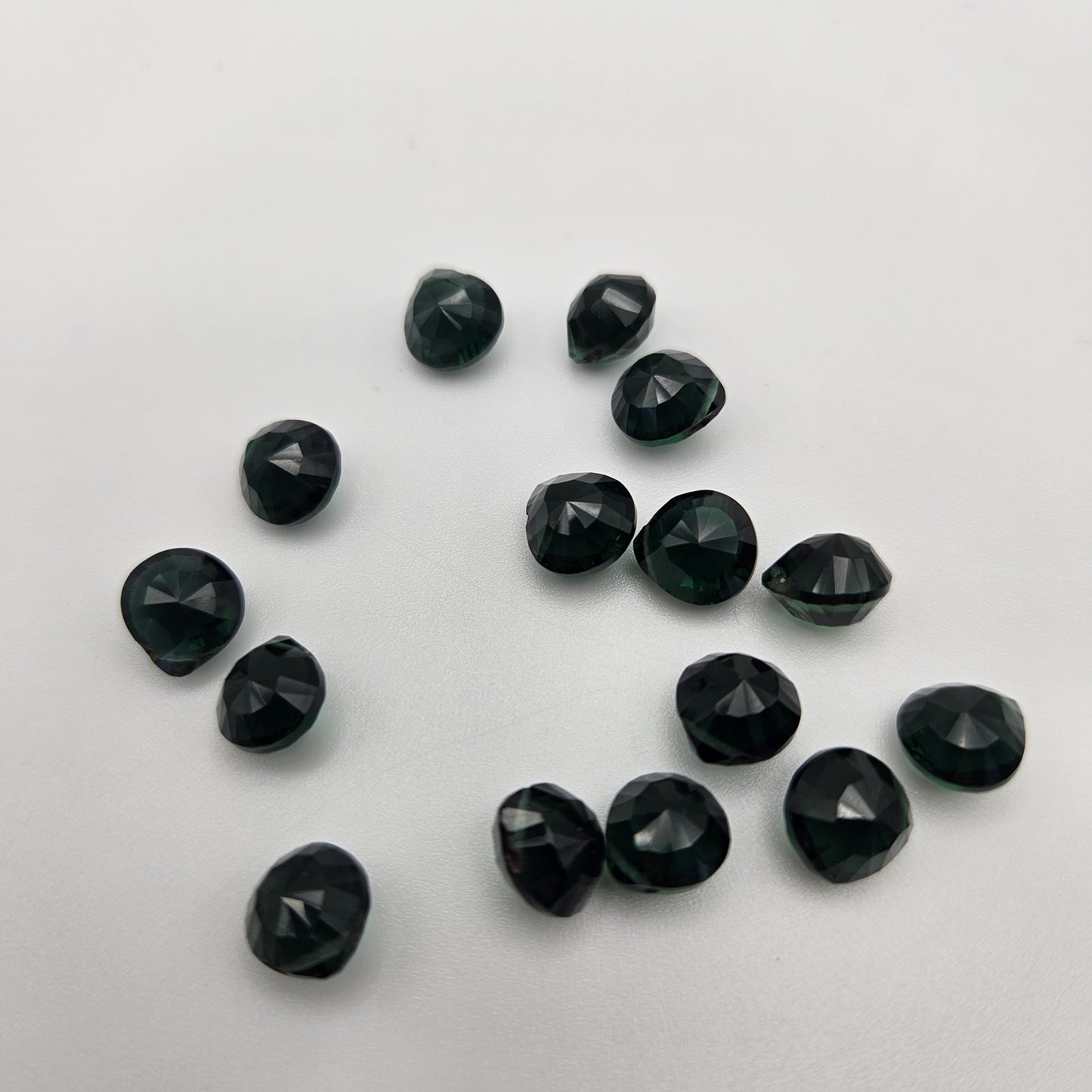 8mm Chrome Dyed Quartz Top Drilled Single Bead.