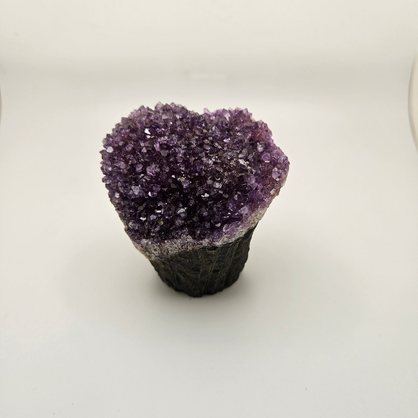 Amethyst Cupcake Specimen 60.99.