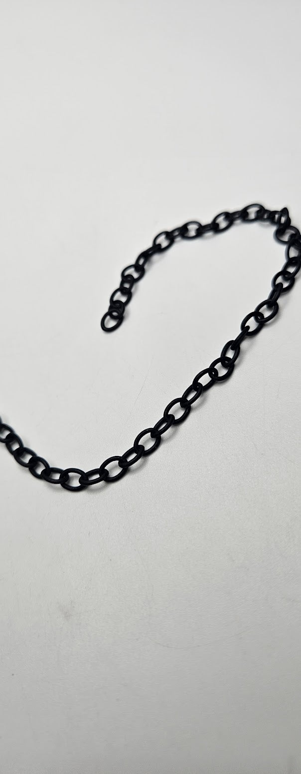 Round Black Cable Chain.