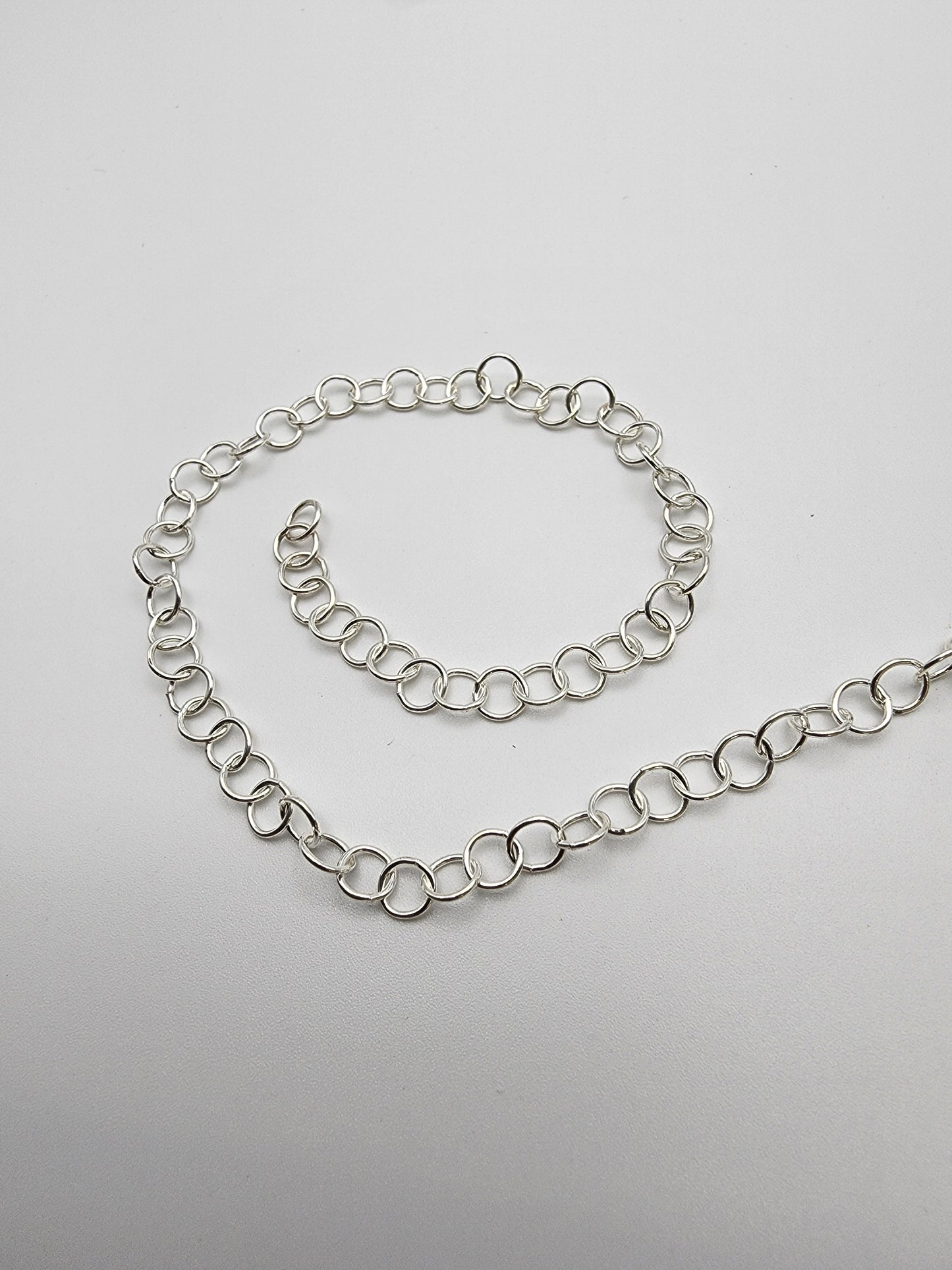 Sterling Silver Hoop Chain 5mm Sold Per Foot.