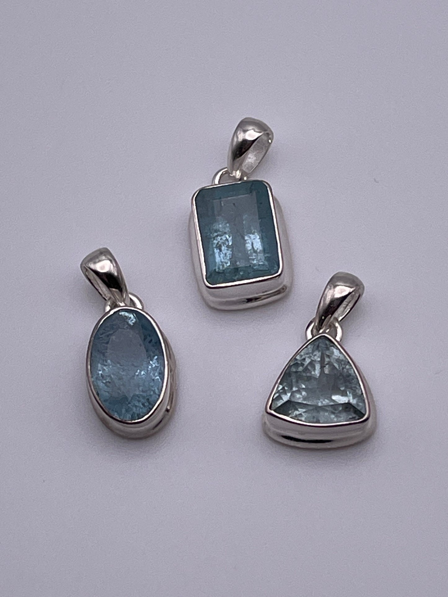 Sterling Silver Aquamarine Faceted Pendant.