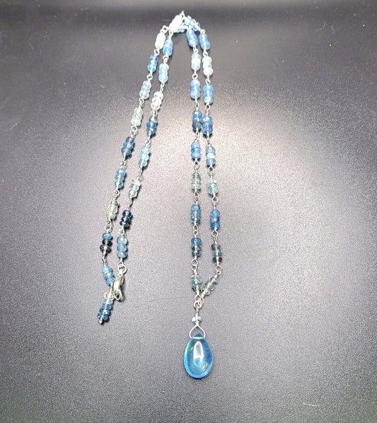 Sterling Silver Aquamarine Wire Wrapped Necklace.