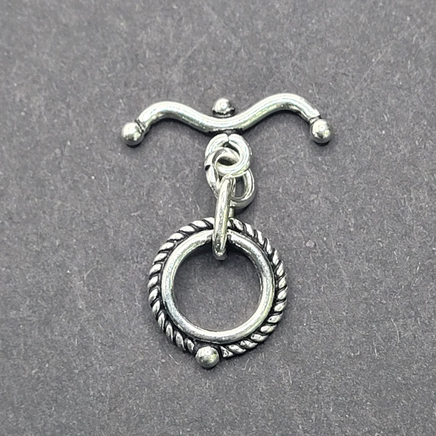 Sterling Silver Curved Bar Toggle Clasp.