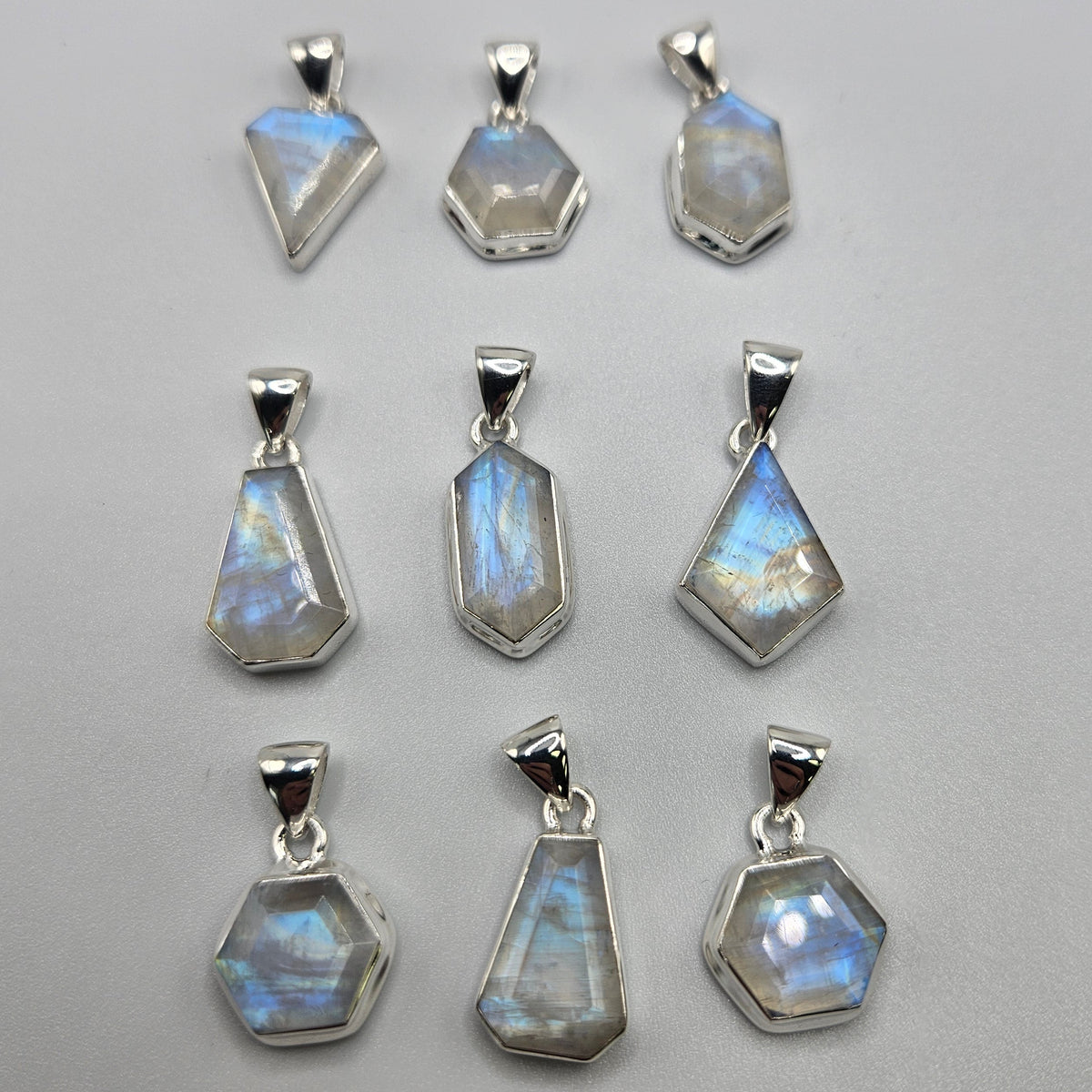 Sterling Silver Faceted Moonstone Pendant.