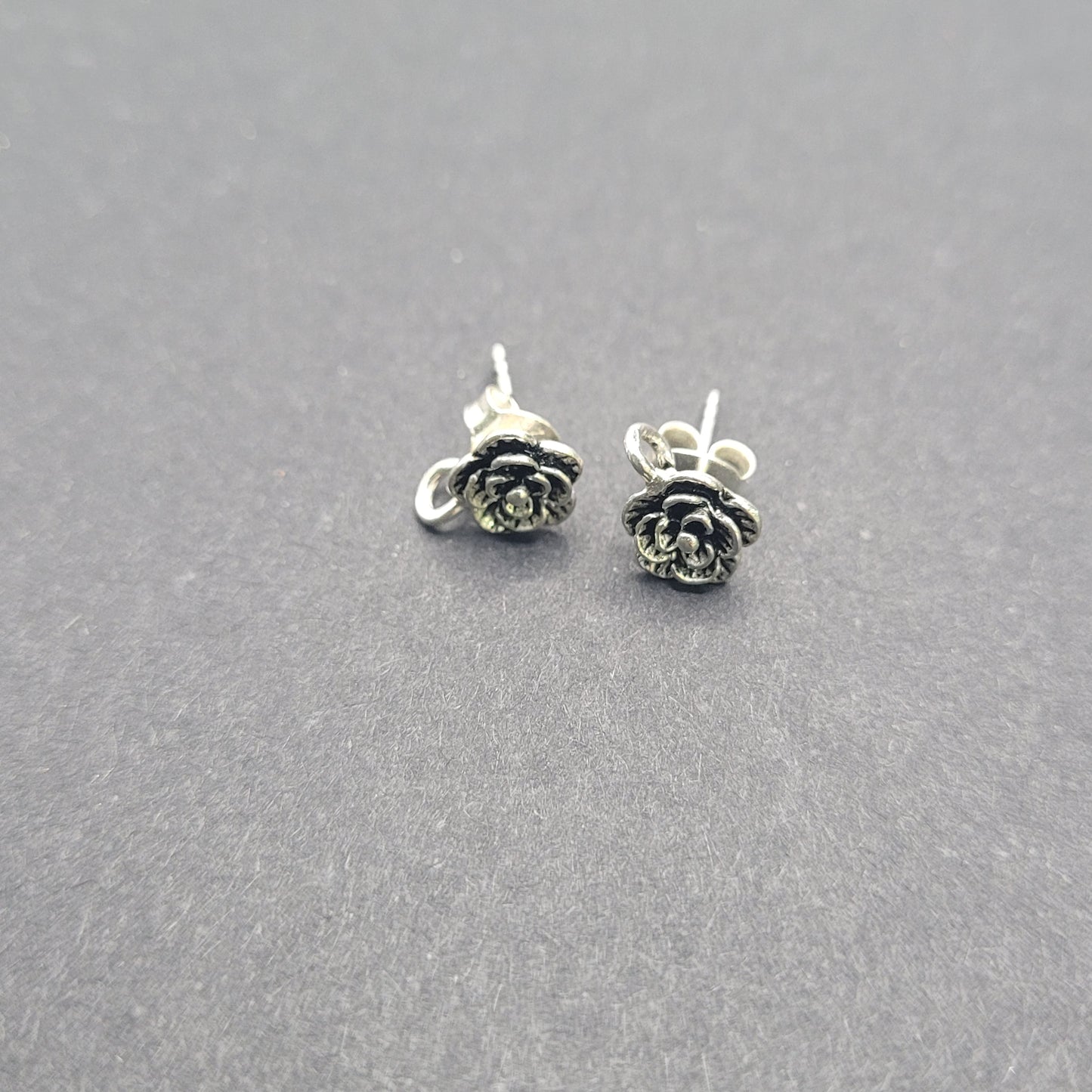 Sterling Silver Flower Post Earrings.