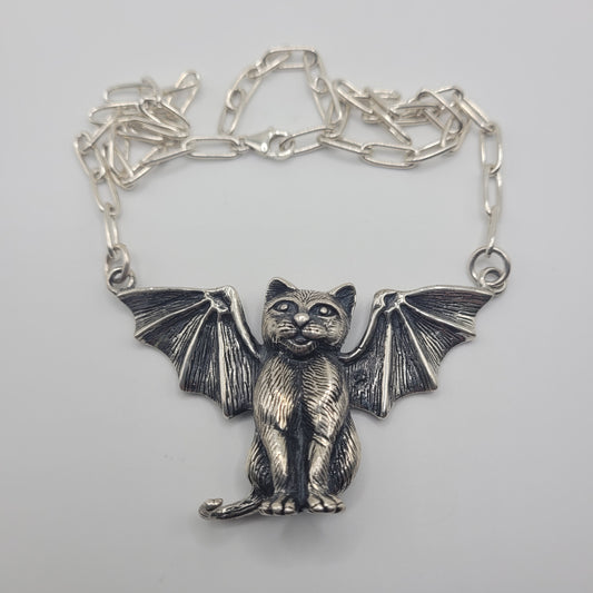 Sterling Silver Gargoyle Cat Necklace.