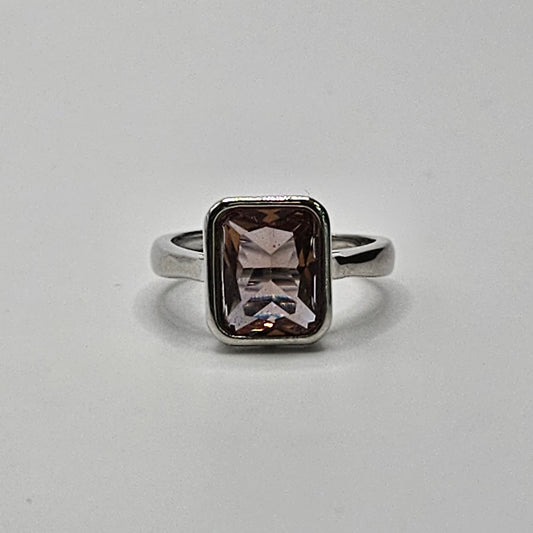 Sterling Silver Lab Grown Alexandrite Rectangle Ring.