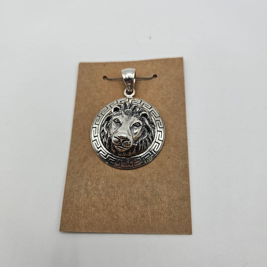 Sterling Silver Lion Head Pendant.