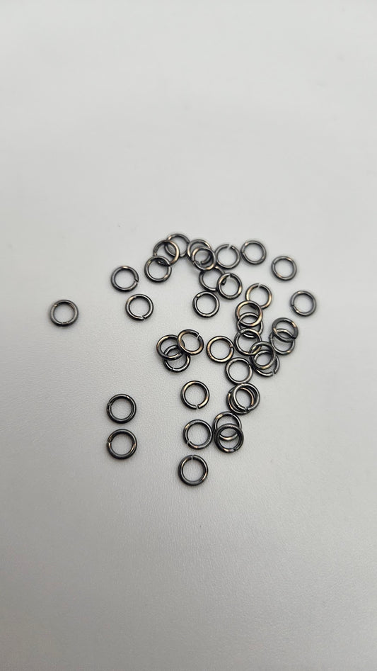 Sterling Silver Oxidized 4mm Jump Ring Single.