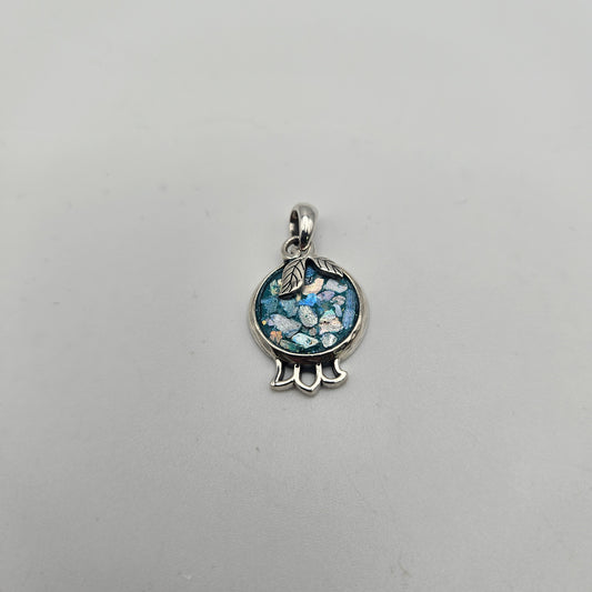 Sterling Silver Roman Glass Round Leaf Bezel Pendant.
