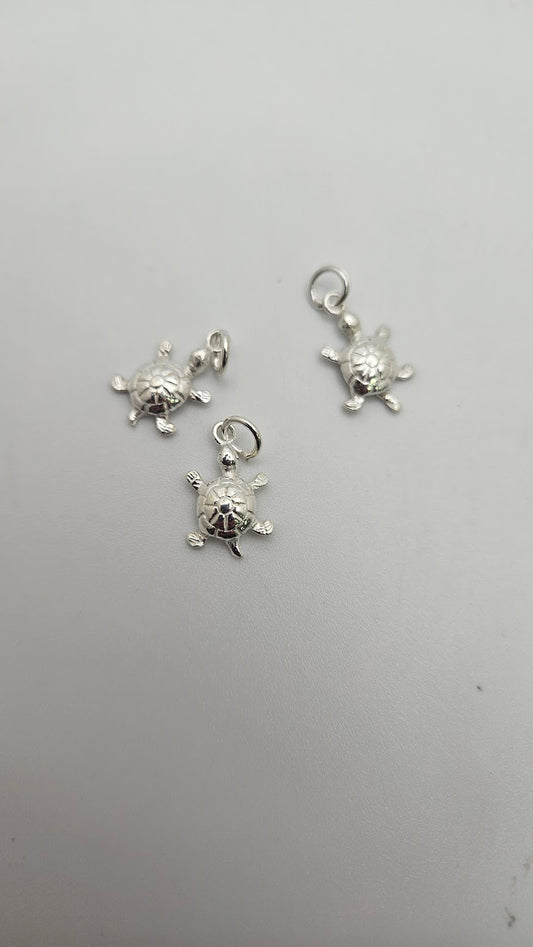Sterling Silver Turtle Charm Single.