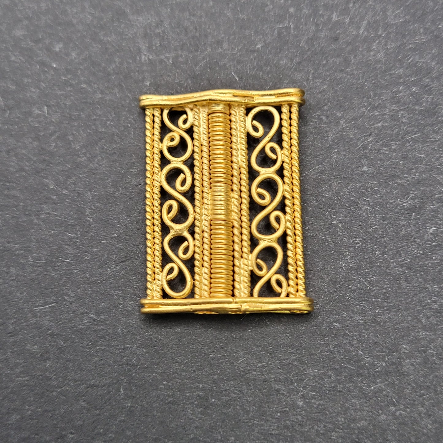 Vermeil Filligree Rectangle Focal Bead.