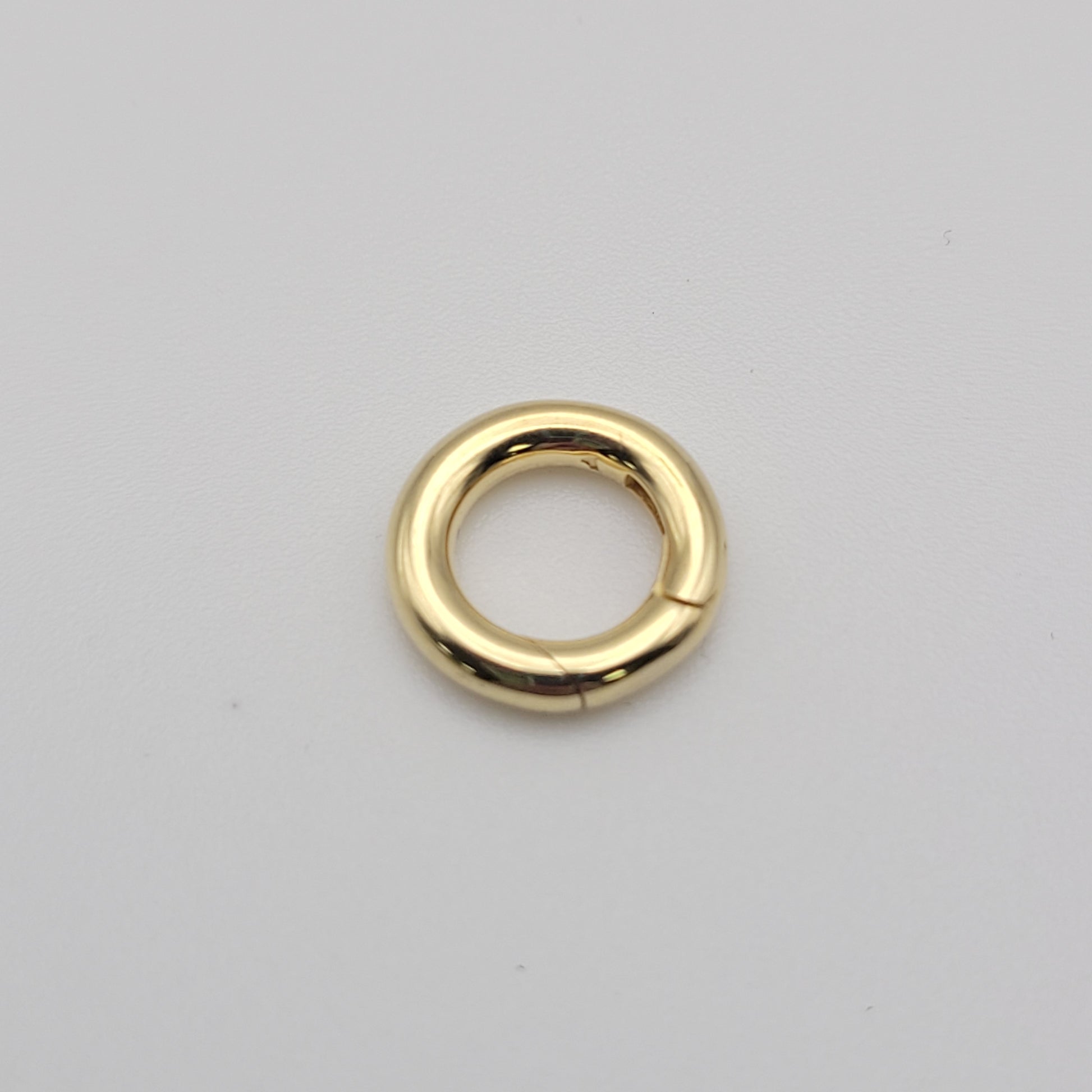 Vermeil Ring Clasp.