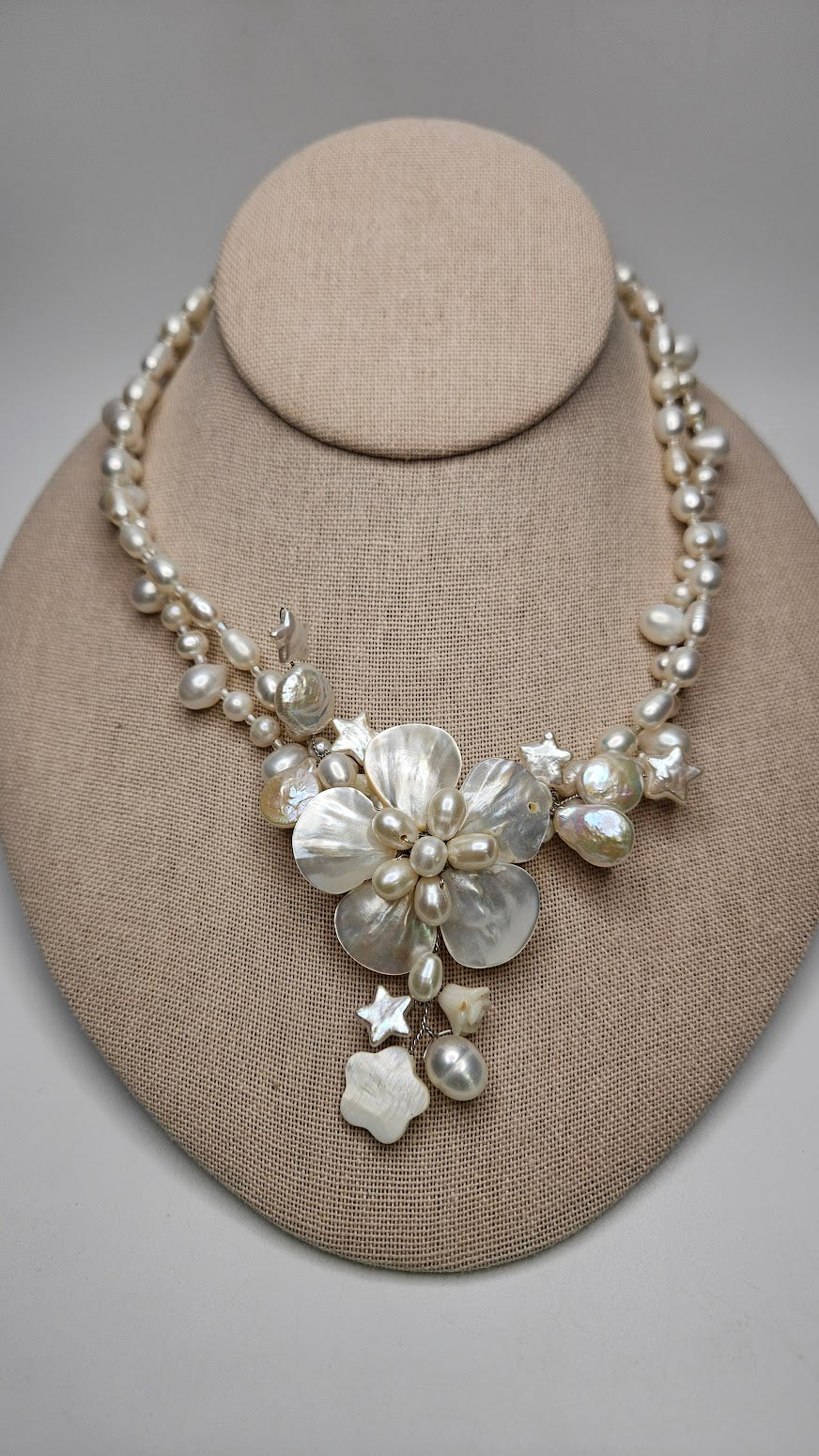 White Flower Necklace.
