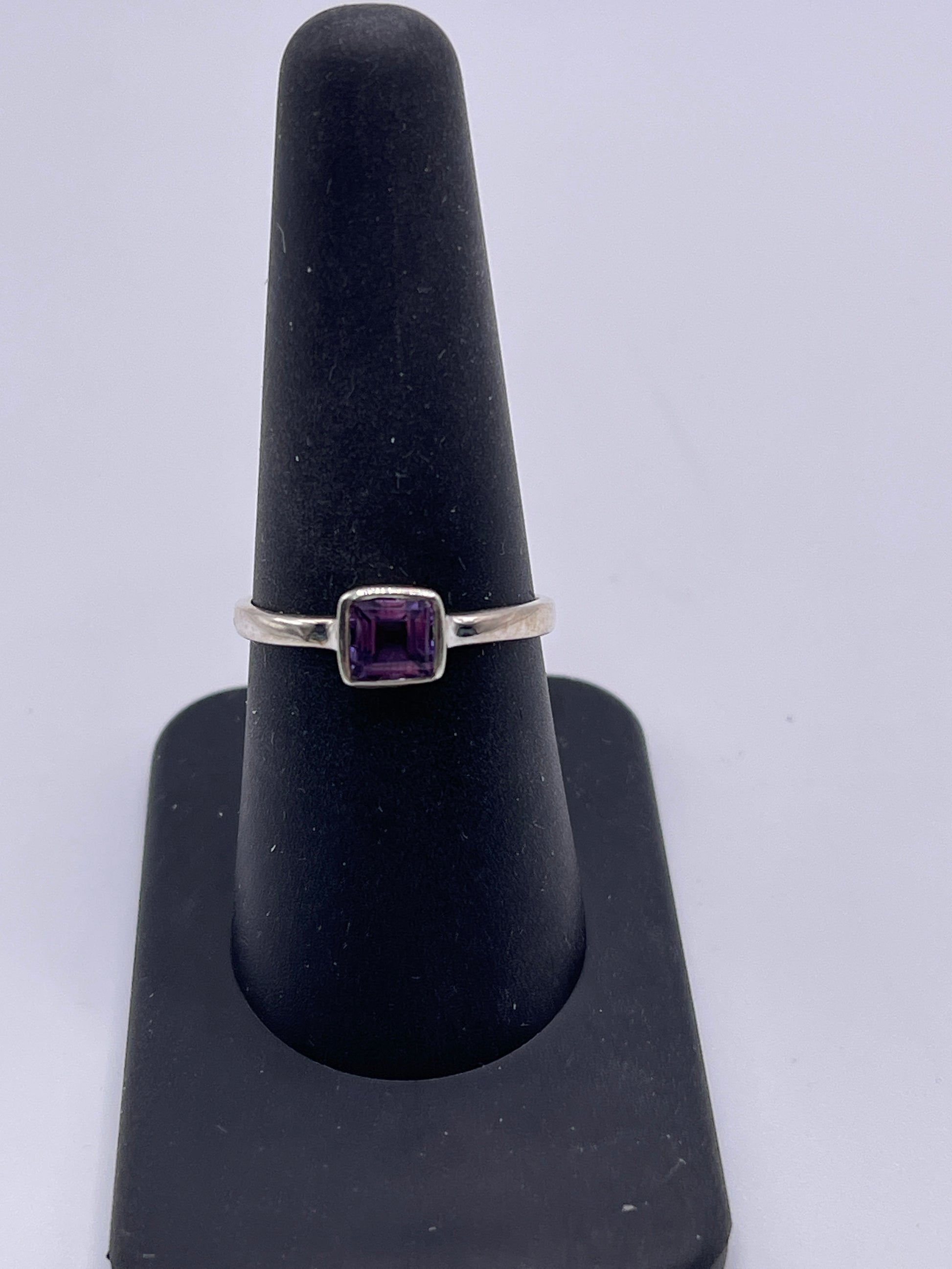 Amethyst Square Sterling Silver Ring Size 8