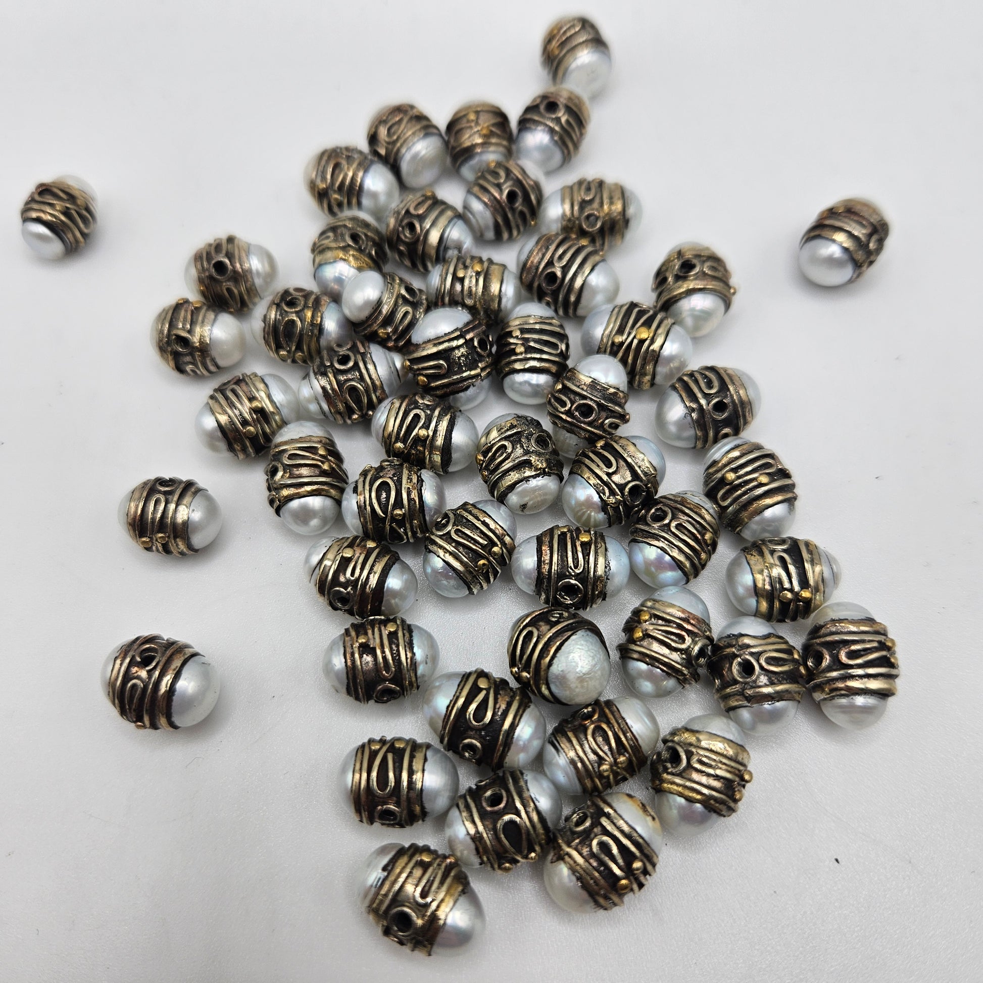 10mm Sterling Silver Pearl Oval Single Bead.