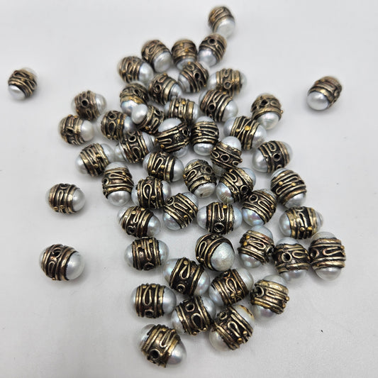 10mm Sterling Silver Pearl Oval Single Bead.