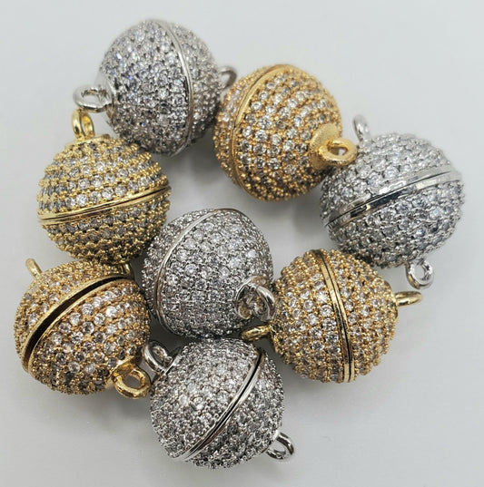12mm Pave Magnetic Clasp.