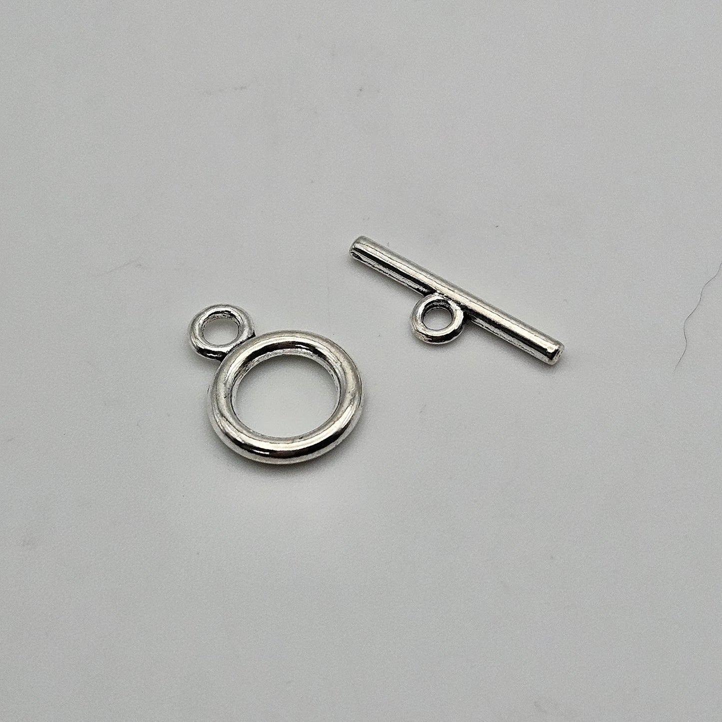 12mm Silver Colored Pewter Simple Toggle.
