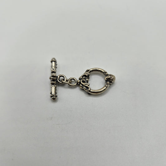 12mm Sterling Silver Skull Toggle Clasp.