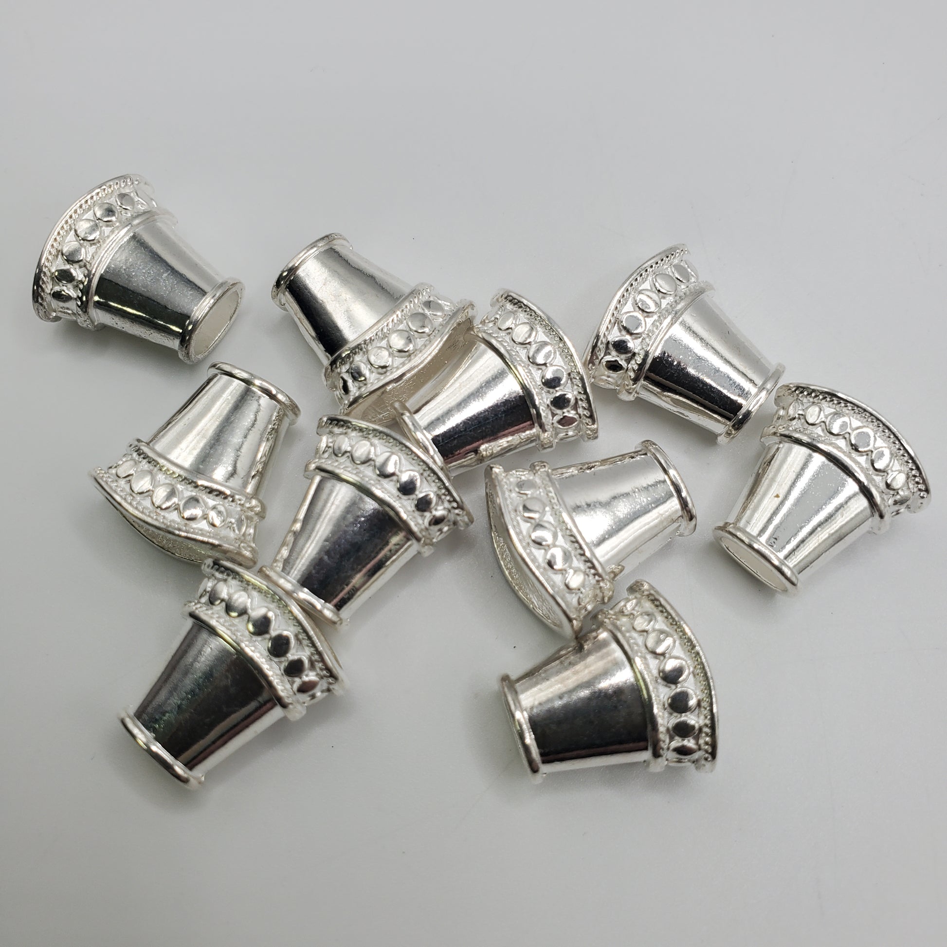 12x16 Pewter Ornate Flat Cone.
