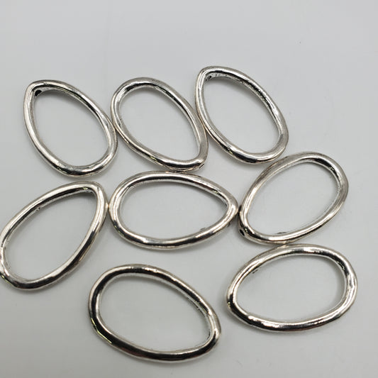 12x20mm Pewter Oval Ring.