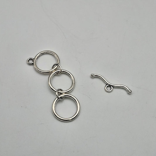 14mm Silver Colored Pewter Wavy Triple Toggle.
