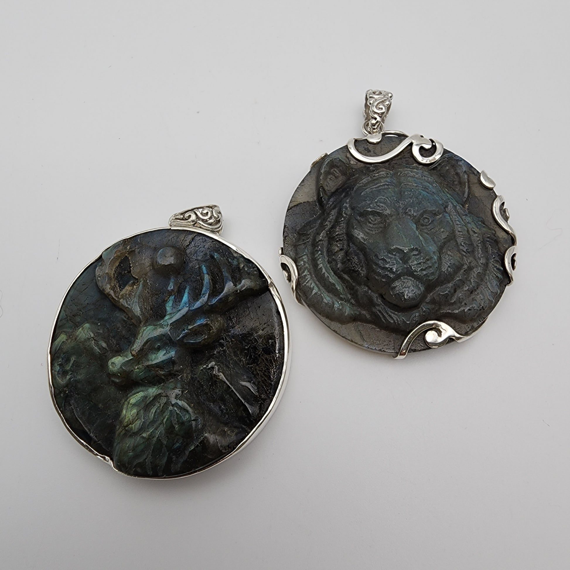 SS Labradorite Carved Pendant
