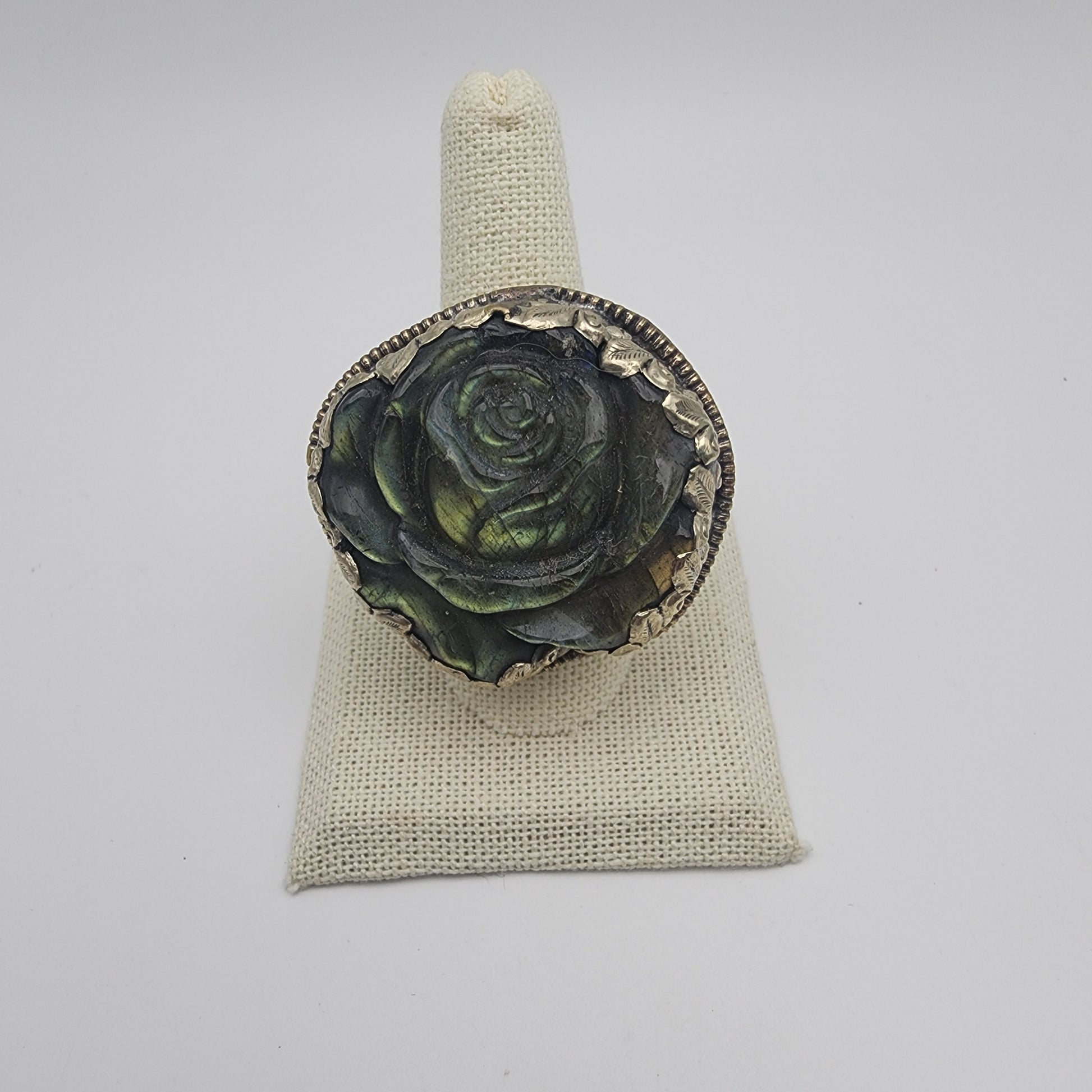 SS Labradorite Carved Rose Ring