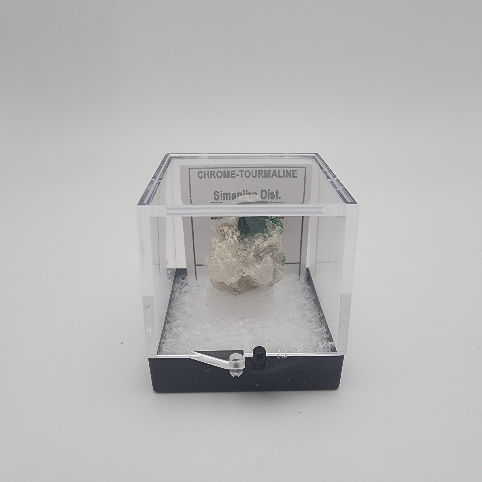 Chrome-Tourmaline Specimen