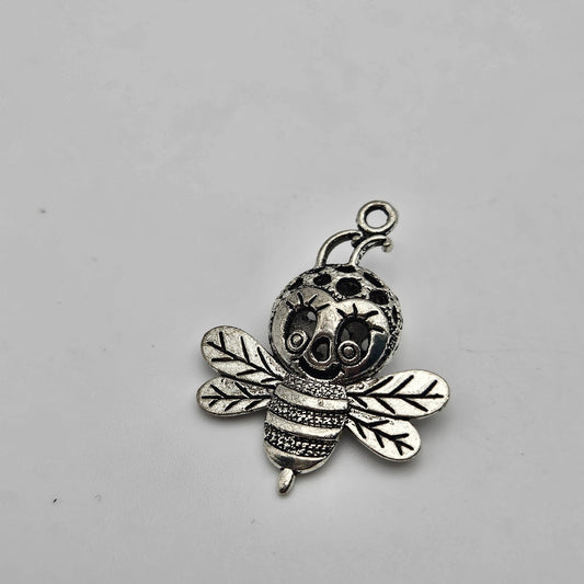 16mm Silver Colored Pewter Happy Bee Charm.