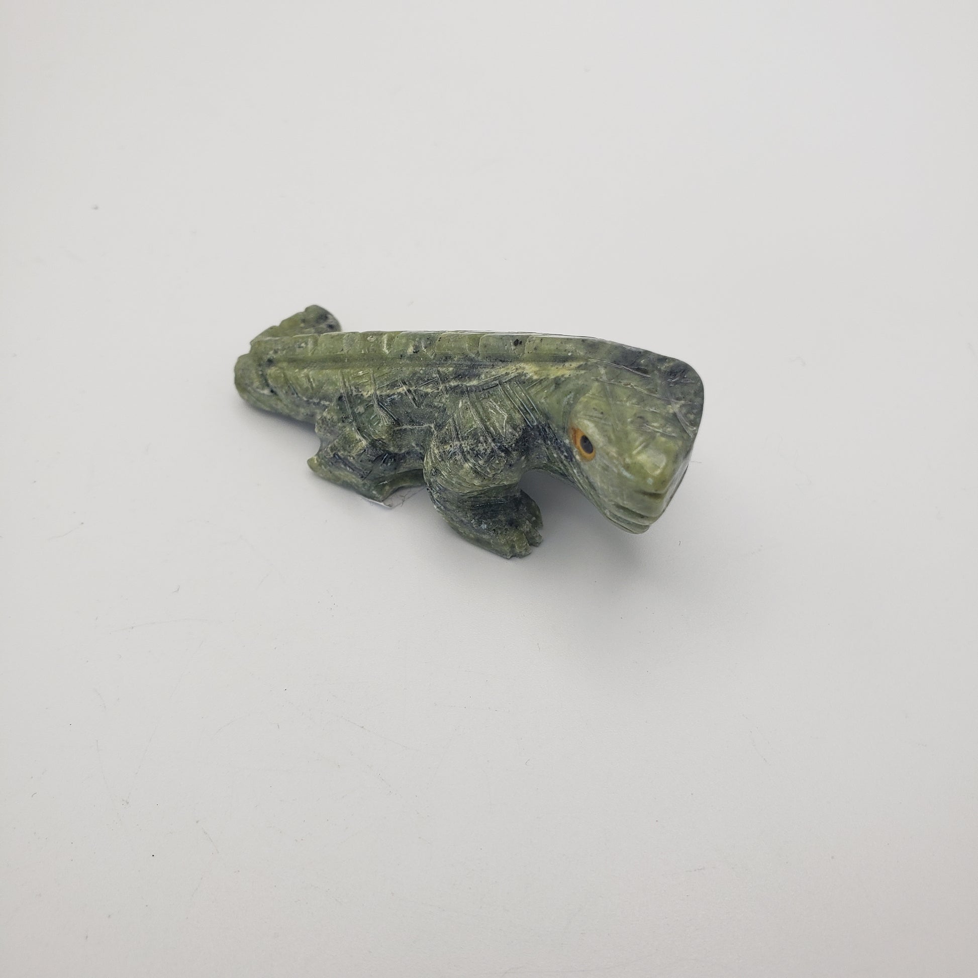 Small Lizard Carving