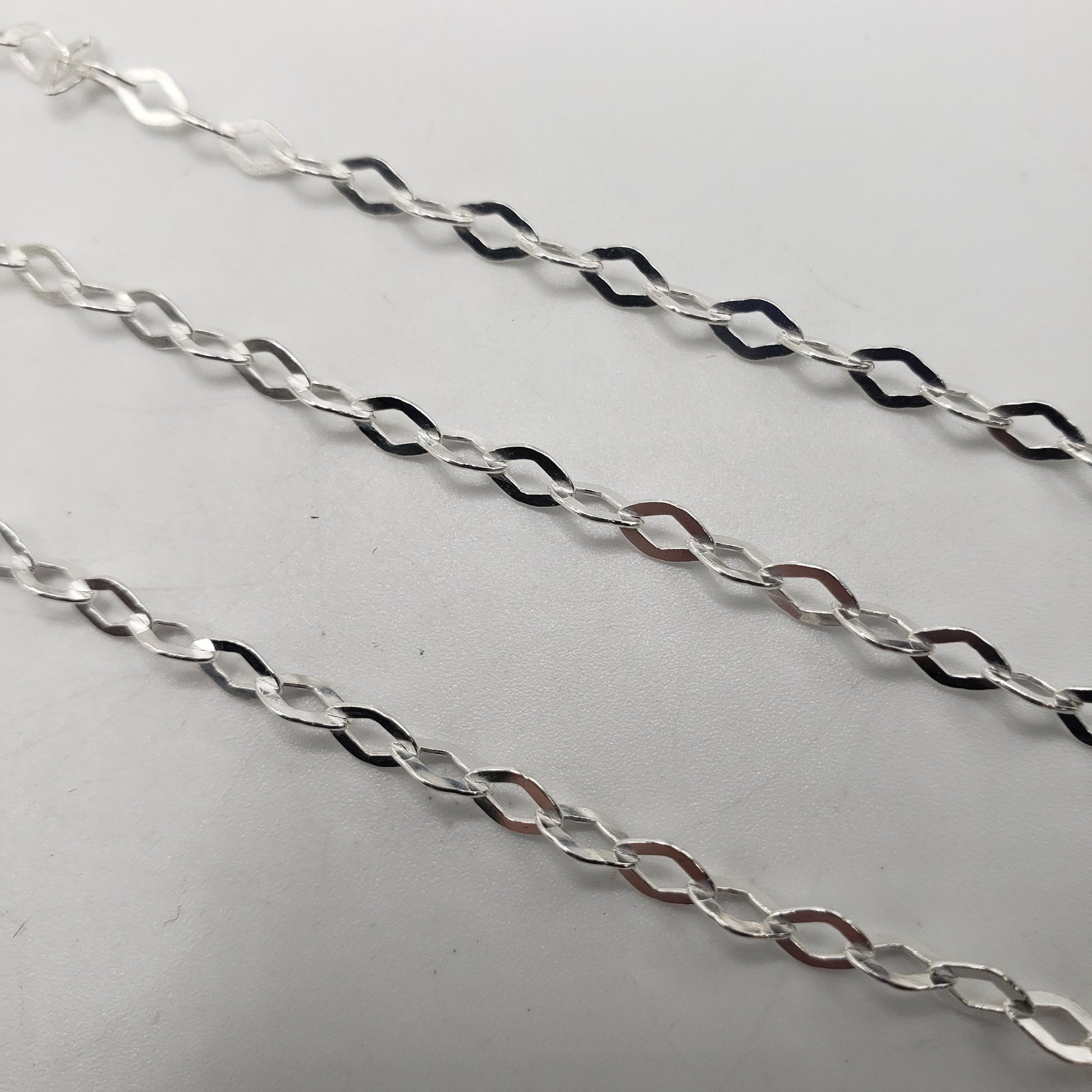 SS Small Flat Diamond Link Chain