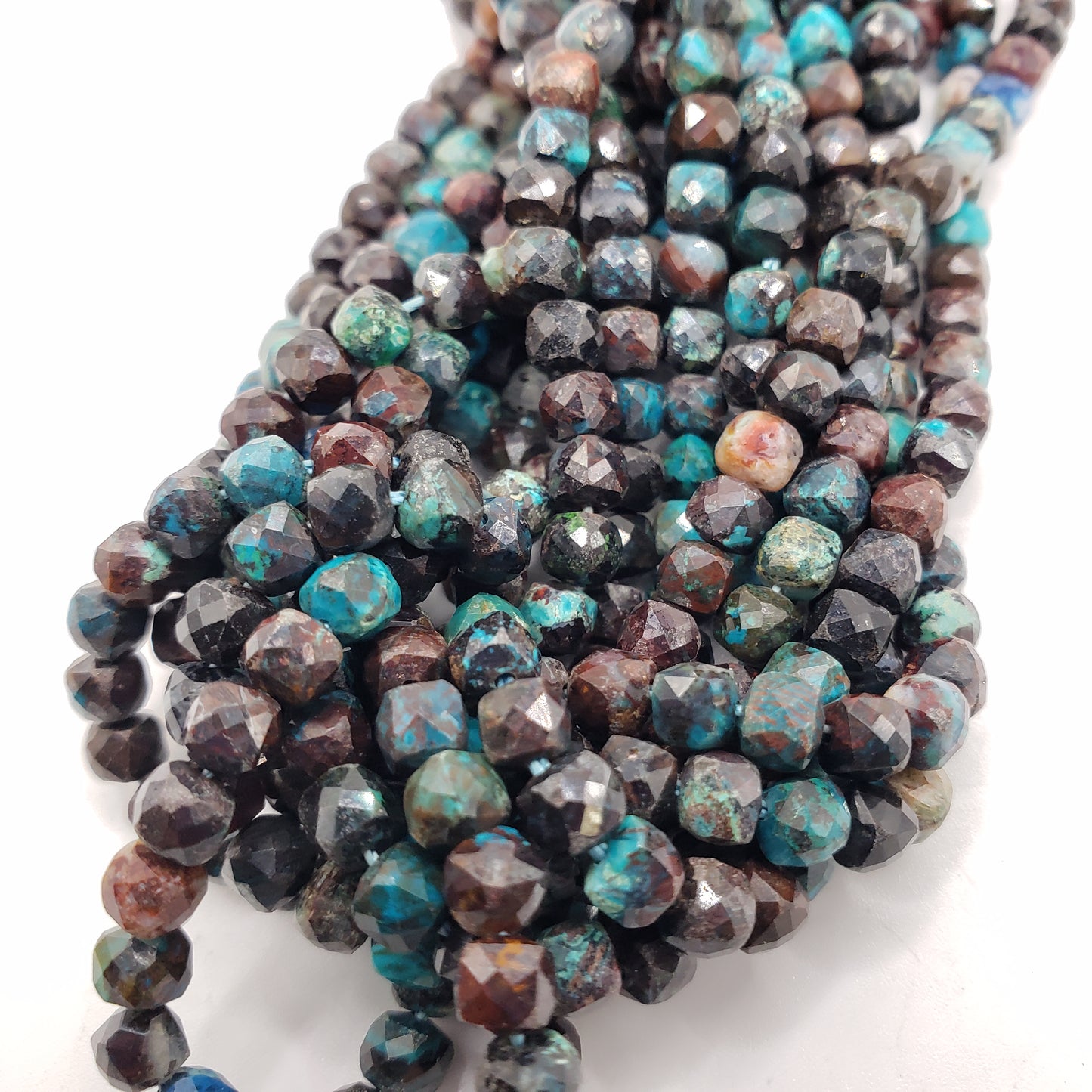 4mm Shattuckite Cube Faceted