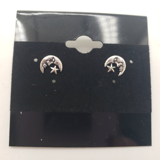 SS Man in Moon & Star Stud Earrings 7.99