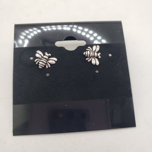 SS Bee Stud Earrings 8.99