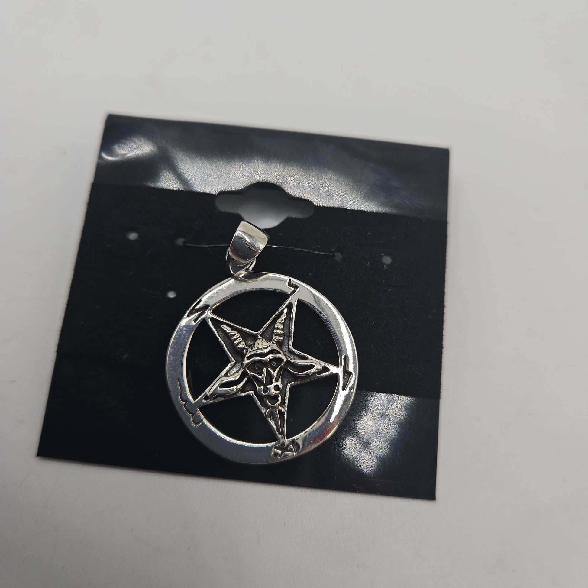 SS Pentrogram Pendant 37.99