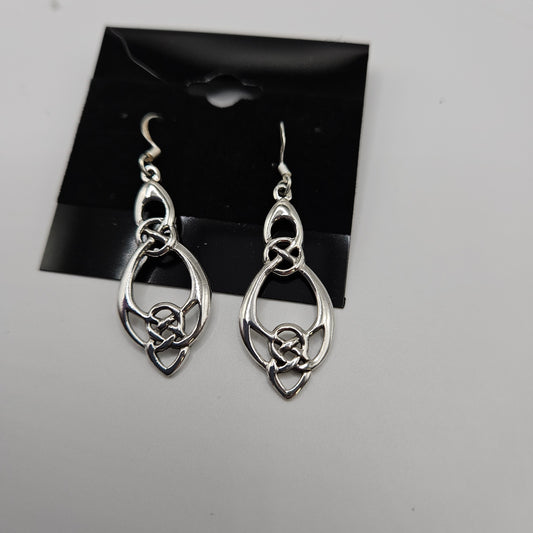 SS Decorative Earrings 28.99