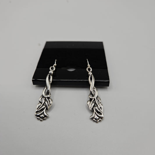 SS Decorative Floral Earrings 28.99