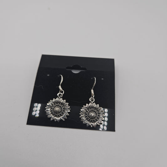SS Sunflower Earrings 42.99