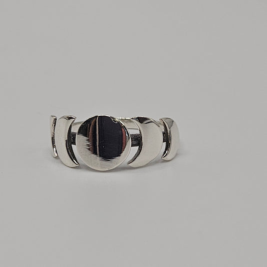 SS Moon Phases Ring 21.99
