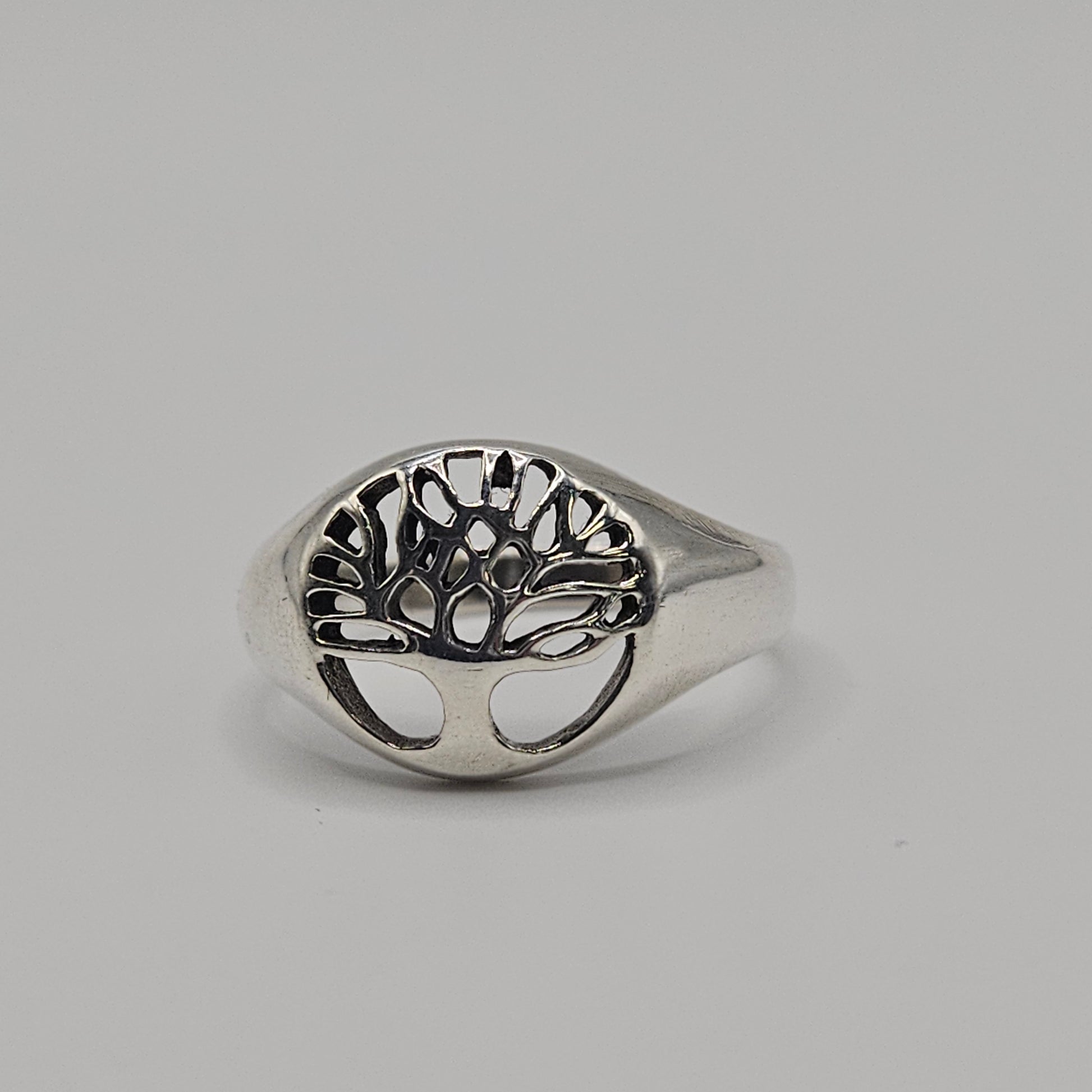 SS Round Tree of Life Ring 21.99