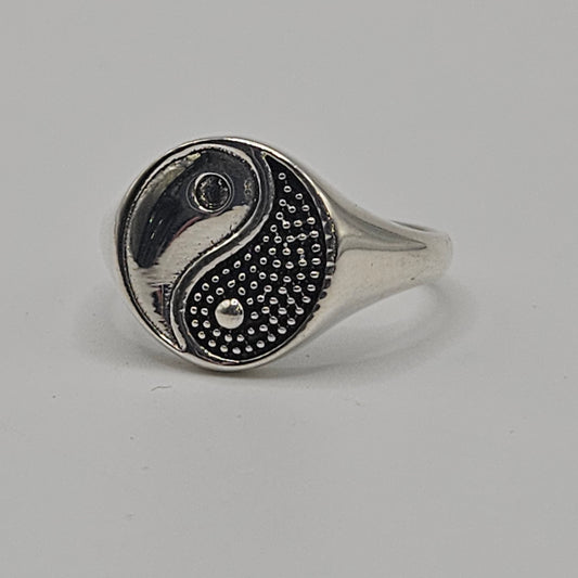 SS Peace Sign Ring 28.99