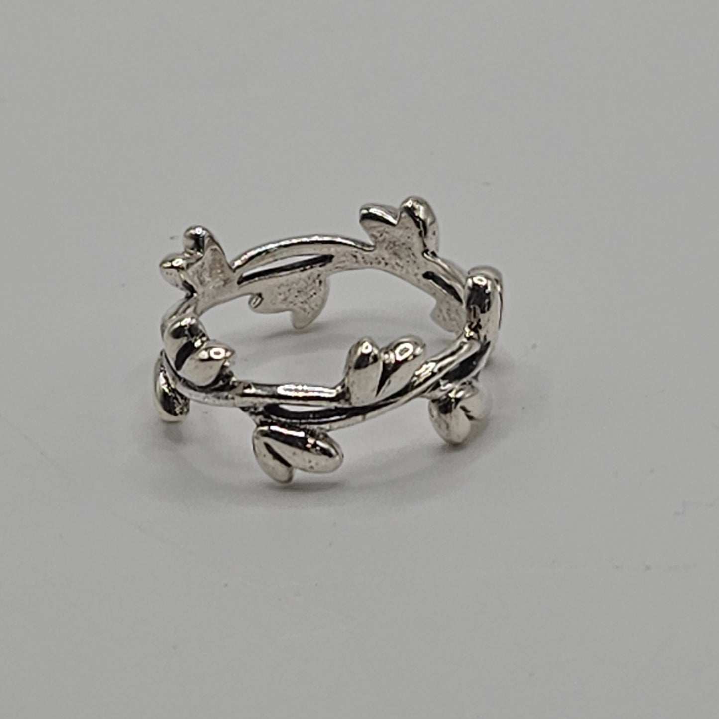 SS Flower Band Ring 42.99