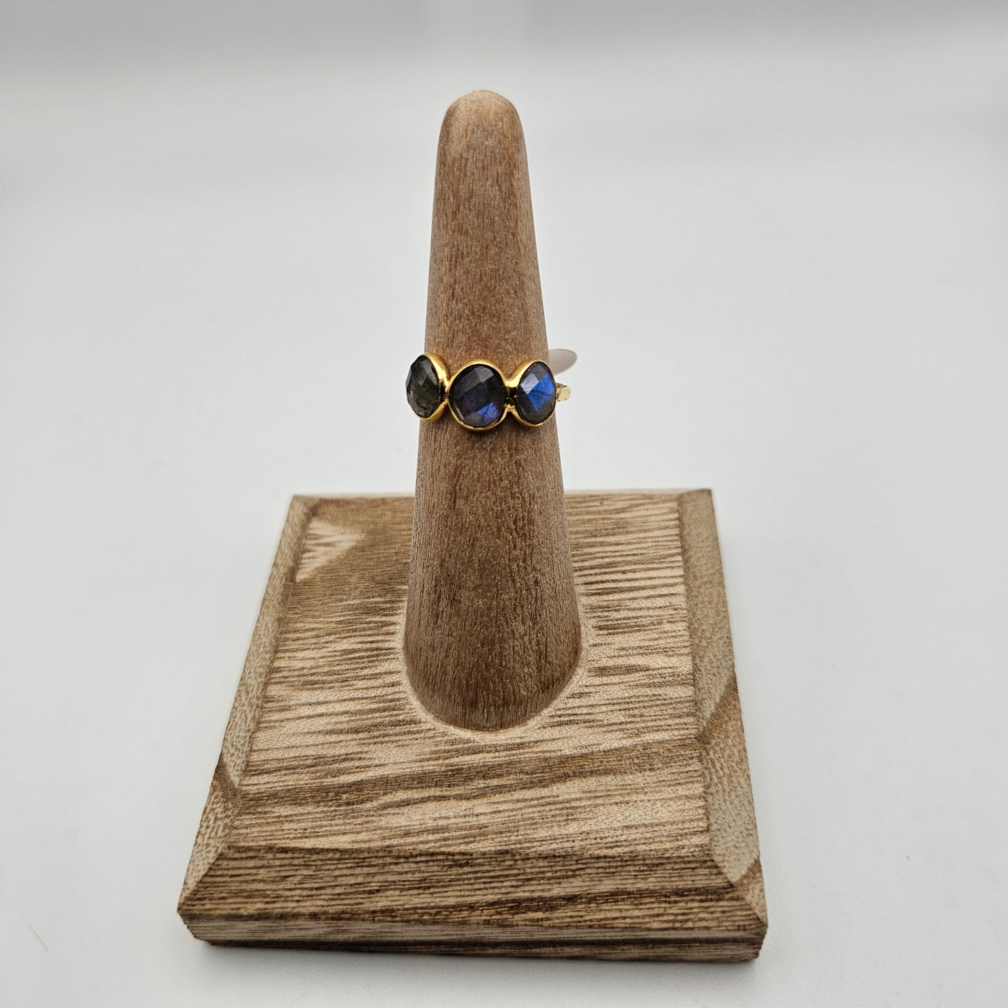 18k Gold Vermeil Sterling Silver Faceted Labradorite 3 Stone Ring Size 6.