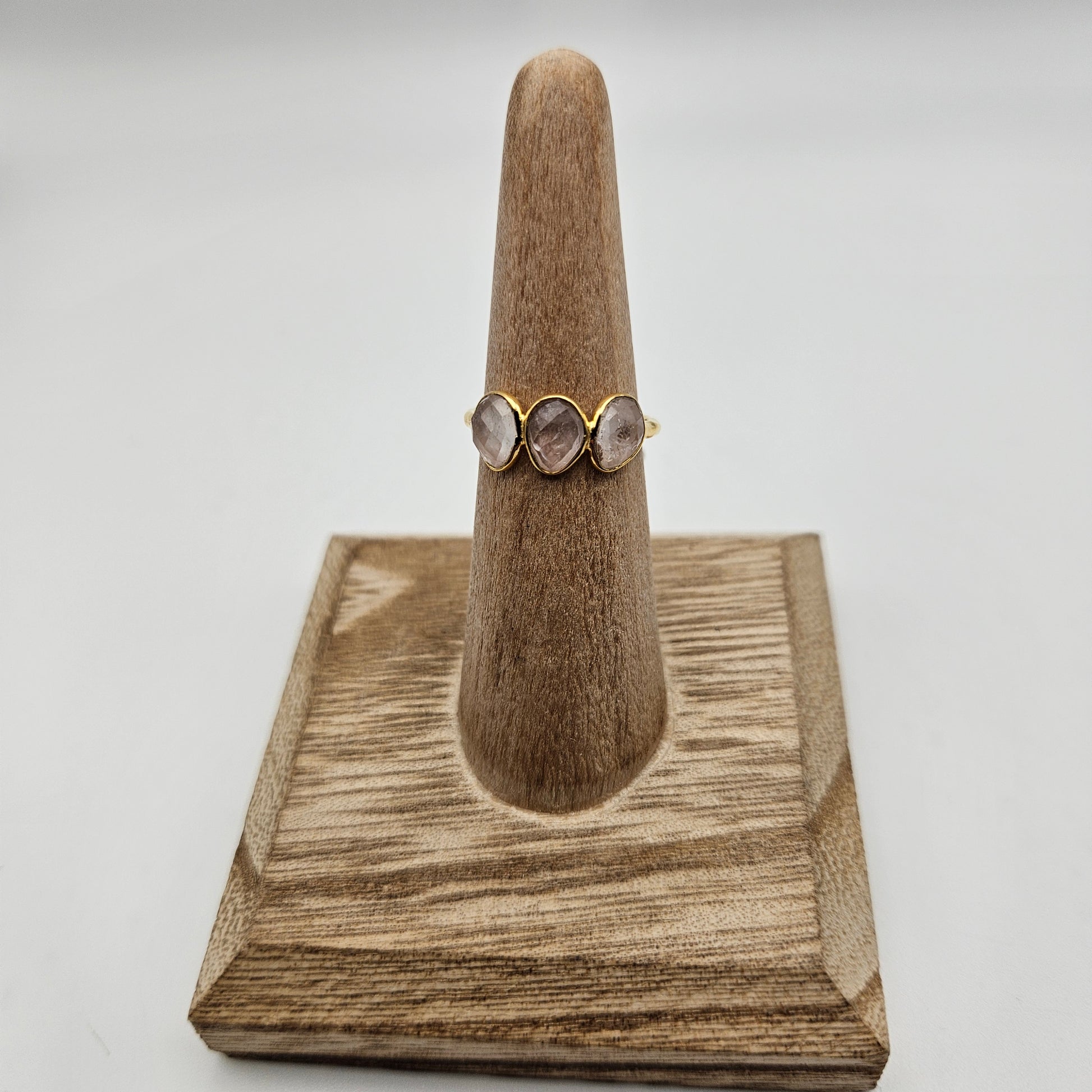 18k Gold Vermeil Sterling Silver Faceted Morganite 3 Stone Ring Size 6.