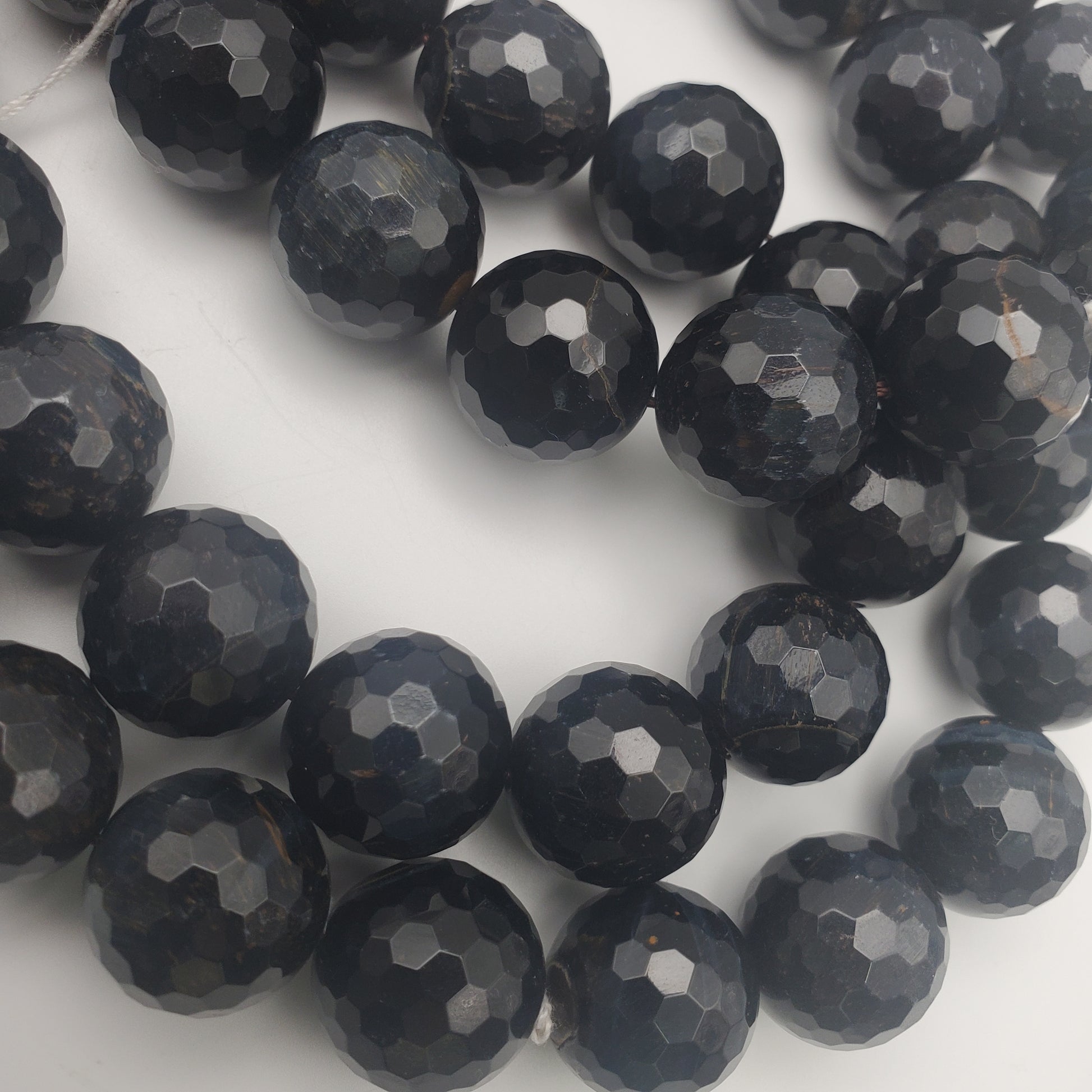 18mm Faceted & Round Blue Tigers Eye.