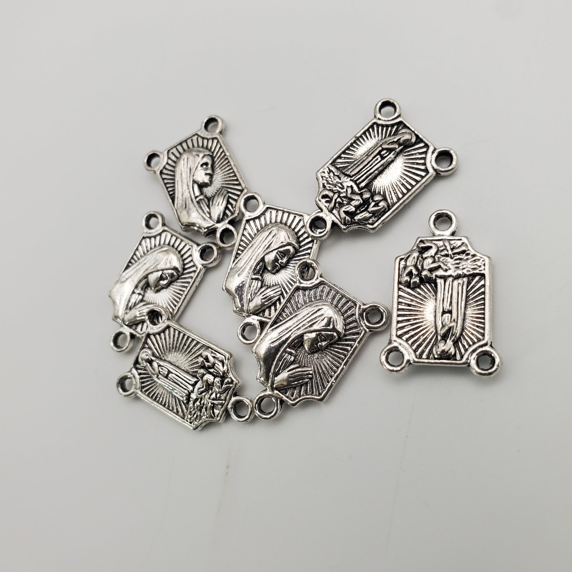 18mm Pewter Rosary Connector.