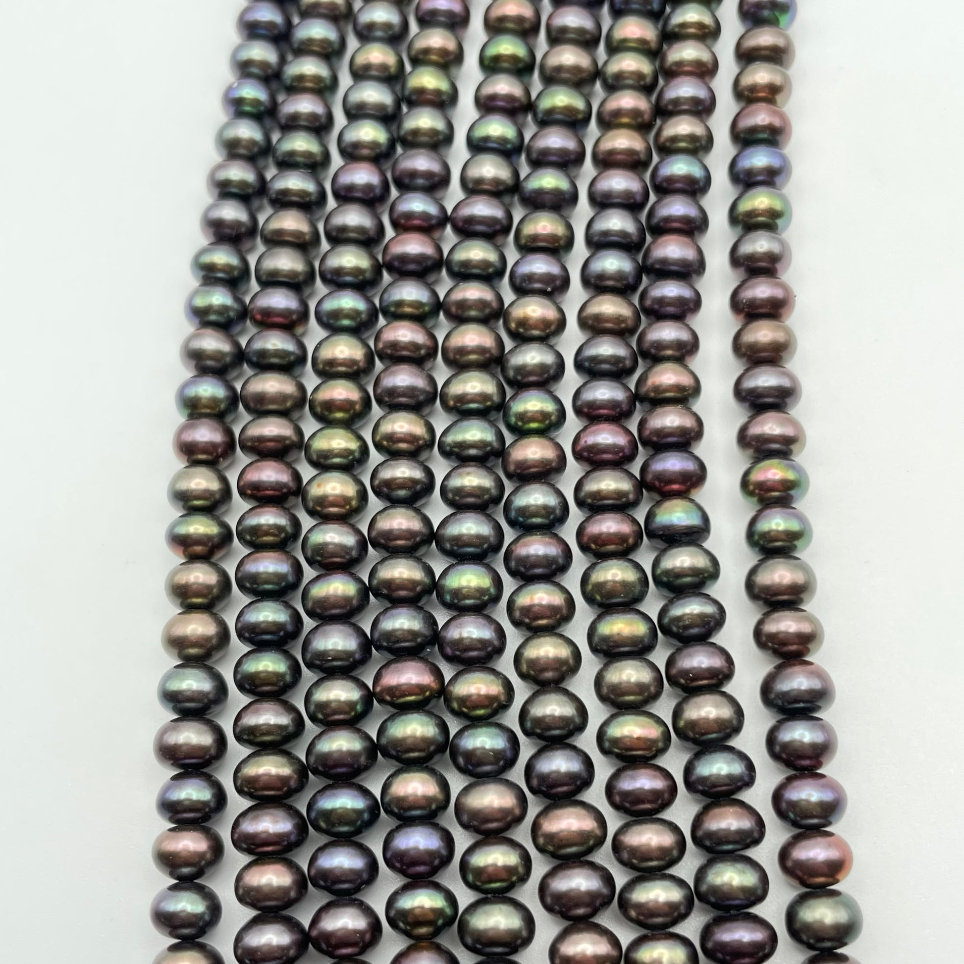 6mm Heishe Pearl White & Peacock Strand