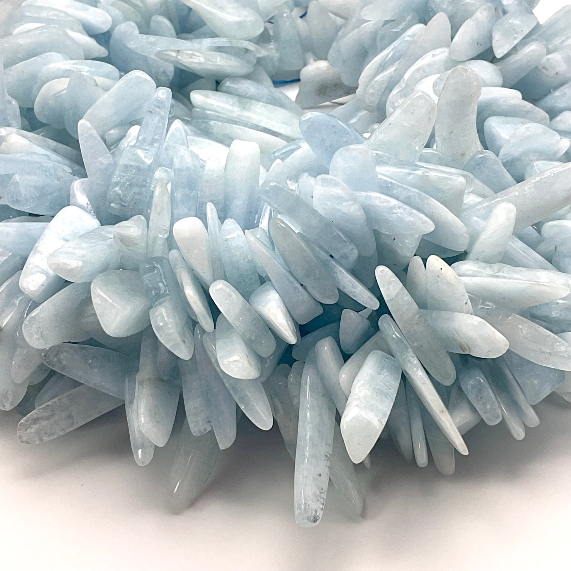 20 to 25mm Aquamarine Stick.